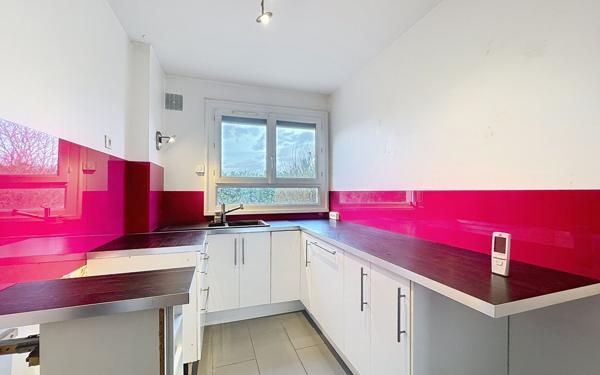 Maison à louer    4 pièces • 90 m2 Petit-Couronne