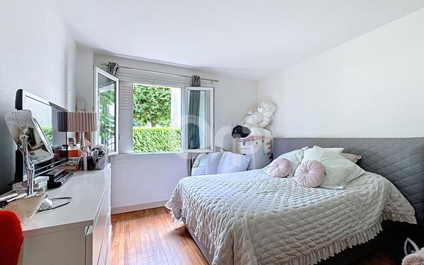 Appartement à vendre    2 pièces • 55,62 m2 Nogent-sur-Marne