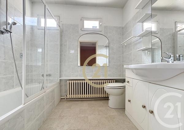 Maison à vendre  7 pièces - 127 m 2   VIRY CHATILLON  - 91