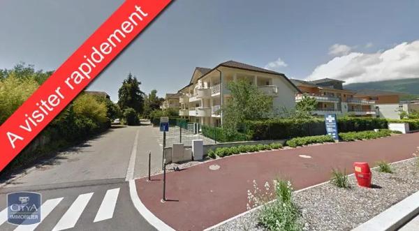 Appartement à louer 3 pièces 92.47m² Divonne-les-Bains (01220)