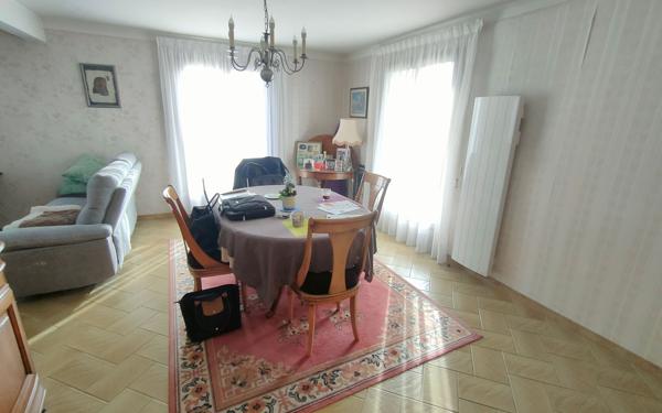 Maison à vendre    3 pièces •  Rozay-en-Brie