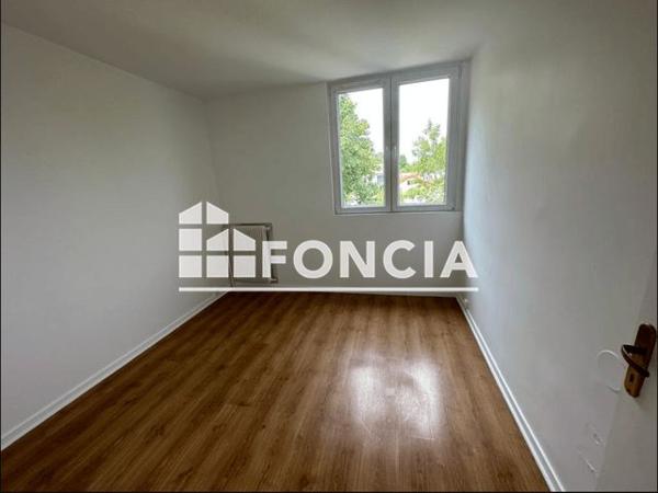 Location Appartement 2 pièces 43.4 m² - 20 RUE EMMANUEL SARTY Clamart 92140