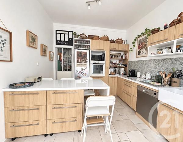 Appartement F2 à vendre  2 pièces - 50,15 m 2   FONTAINEBLEAU  - 77