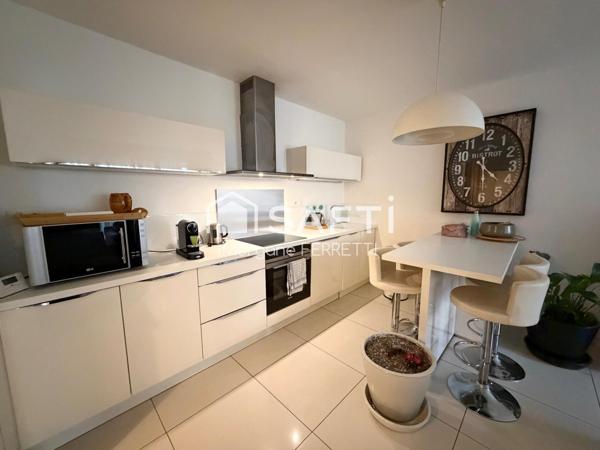 APPARTEMENT T4 73 M² AVEC BALCON ET CAVE