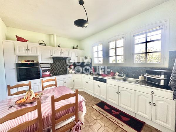 Grande maison familiale de 170 m² sur une parcelle de 1 000 m² - Audenge