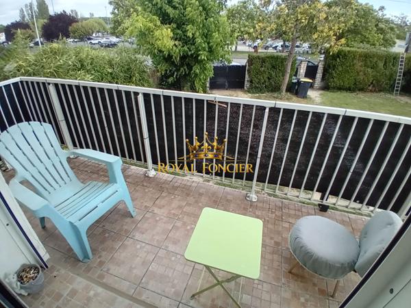 EXCELLENT QUARTIER ! Vue sur le jardin, l'espace de détente