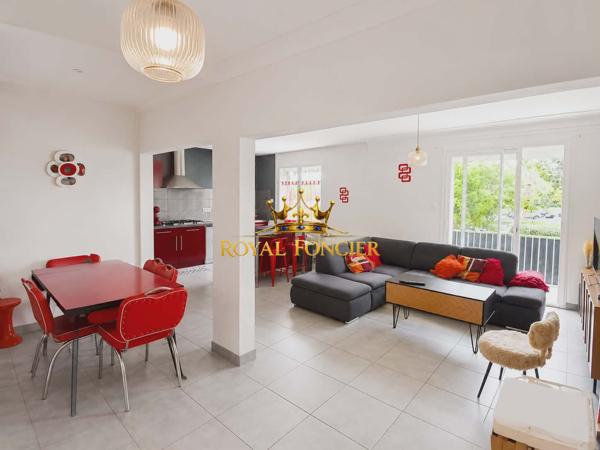 EXCELLENT QUARTIER ! Vue sur le jardin, l'espace de détente