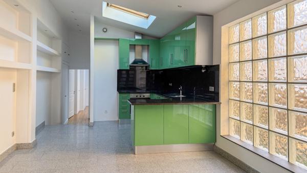 Loft Nanterre 3 pièce(s) 85 m2