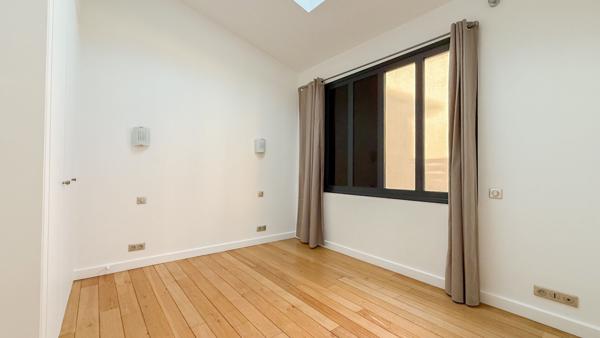 Loft Nanterre 3 pièce(s) 85 m2