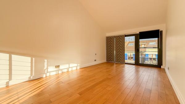 Loft Nanterre 3 pièce(s) 85 m2