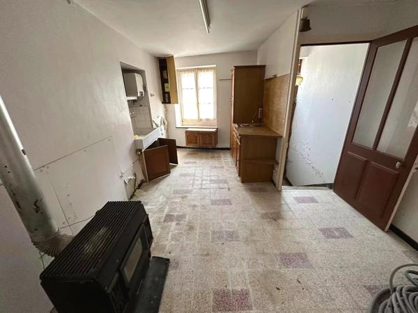 Maison à rénover au cœur de Montmorillon