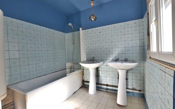 Maison à vendre    3 pièces • 57,01 m2 Saint-Léger-lès-Domart