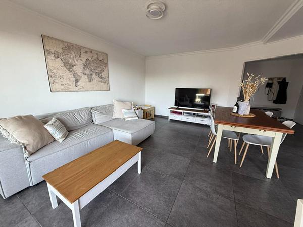 Appartement Nice Corniche Fleurie 3 pièces 65 m2 terrasse vue mer, garage