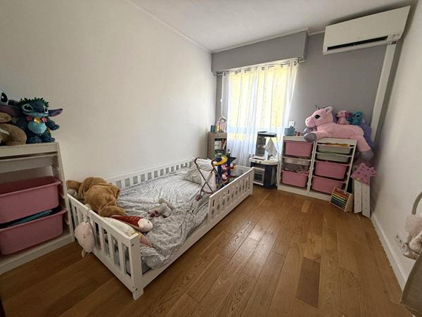 Appartement Nice Corniche Fleurie 3 pièces 65 m2 terrasse vue mer, garage