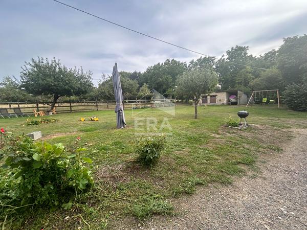 Maison en pierre proche Falaise