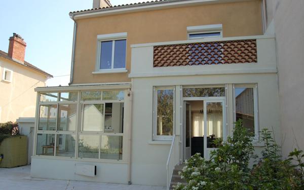 Maison à vendre    6 pièces • 160 m2 Périgueux