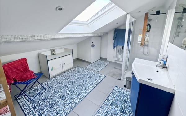 Maison à vendre    6 pièces • 160 m2 Périgueux