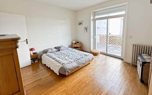 Maison à vendre    6 pièces • 160 m2 Périgueux