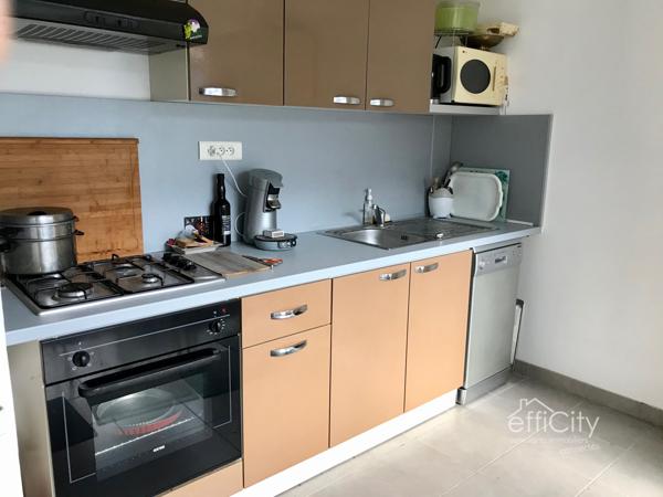 Immeuble 7 pièces - 344 m²