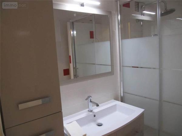 Appartement à louer à Châteaugiron en Ille-et-Vilaine (35410), ref : LA2190-35018