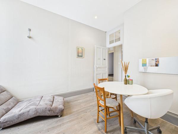 Local commercial Valence chateauvert 59 m2