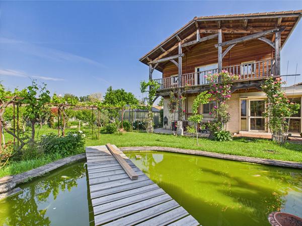 MAISON ATYPIQUE CLIMATISEE DE 203M² SUR PARCELLE DE 870M² SITUEE A LIVRON SUR DRÔME 26250