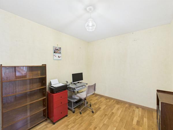 MAISON ATYPIQUE CLIMATISEE DE 203M² SUR PARCELLE DE 870M² SITUEE A LIVRON SUR DRÔME 26250