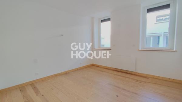 Maison 4 chambres, entièrement rénovée, au pied des commodités