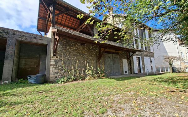 Maison à vendre    2 pièces • 60 m2 Renage