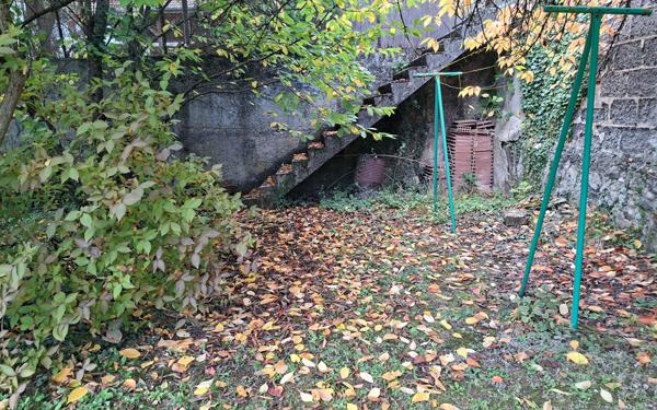 Maison à vendre    2 pièces • 60 m2 Renage