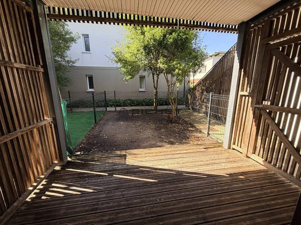 Appartement 2 pièces 41 m² SAINT JEAN D ILLAC - 33127