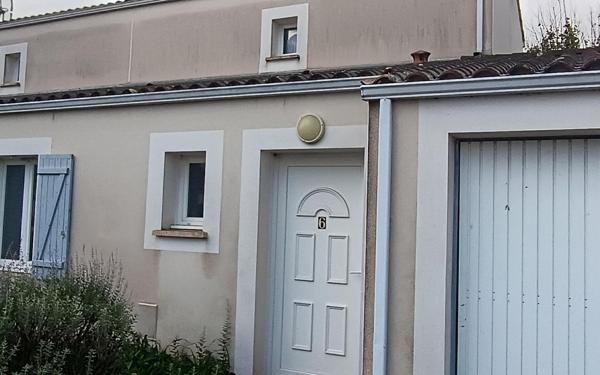 Maison à vendre    3 pièces •  Surgères