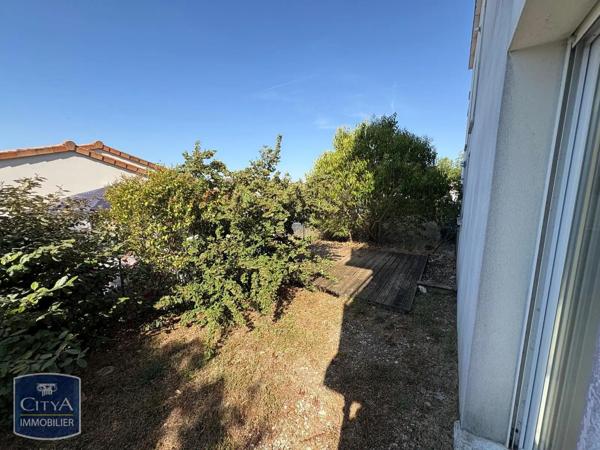 Appartement à louer 2 pièces 35.38m² Fléac (16730)