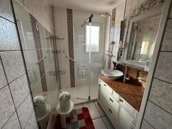 Pavillon plain pied de 82 m² sur 5,44 ares de terrain