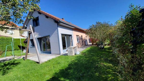 A vendre Maison de 113 m² sur un Terrain de 720 m² à Pontarlier