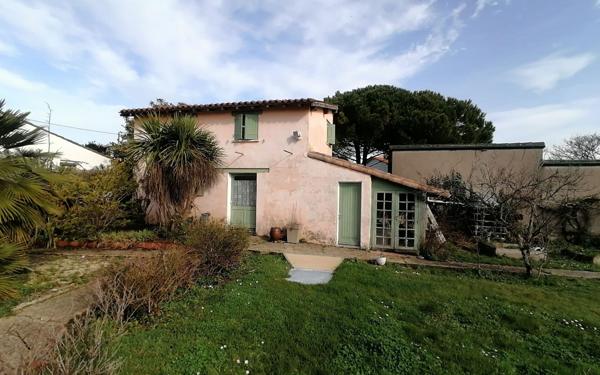 Maison à vendre    5 pièces • 134 m2 Meschers-sur-Gironde