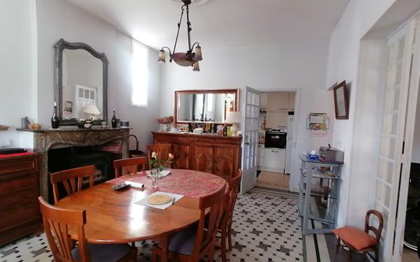 Maison à vendre    5 pièces • 134 m2 Meschers-sur-Gironde