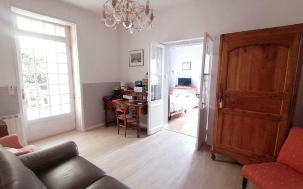 Maison à vendre    5 pièces • 134 m2 Meschers-sur-Gironde