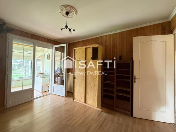 Maison PP, 118m2, 3 ch, 2261m2 terrain, 4 garages