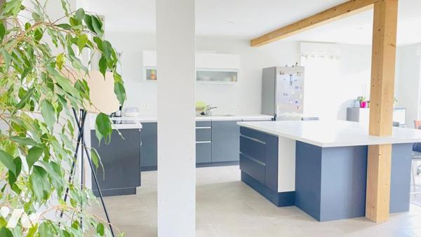 Maison sur Plescop à ossature bois de 155 m² – Lumineuse, moderne et fonctionnelle