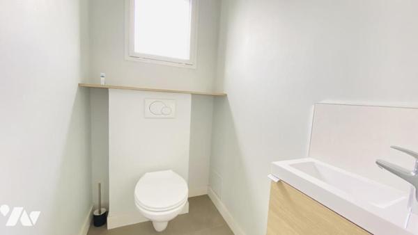 Maison sur Plescop à ossature bois de 155 m² – Lumineuse, moderne et fonctionnelle