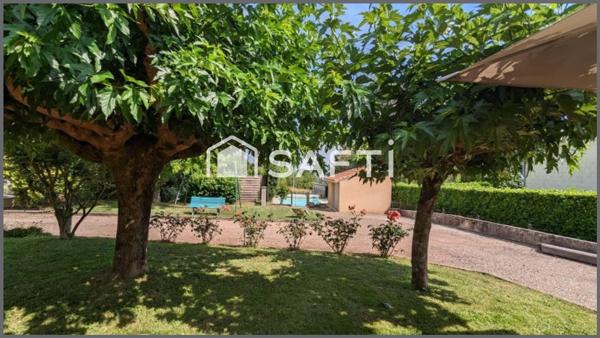 Duras, Maison de plein pied à 5 min à pied des commerces