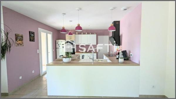 Duras, Maison de plein pied à 5 min à pied des commerces