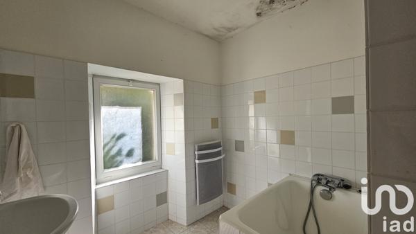 Maison à vendre 2 pièces 104 m² Ébréon