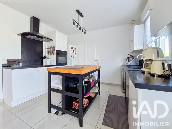 Maison à vendre 5 pièces 94,18 m² Villemandeur
