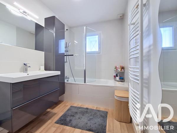 Maison à vendre 5 pièces 94,18 m² Villemandeur