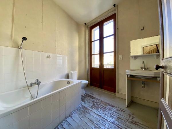 Maison de caractère au cœur du charmant village de Belvès