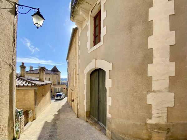 Maison de caractère au cœur du charmant village de Belvès