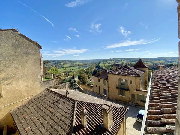 Maison de caractère au cœur du charmant village de Belvès