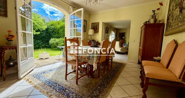 À vendre Maison 6 pièces 184 m² - Le Plessis-robinson 92350